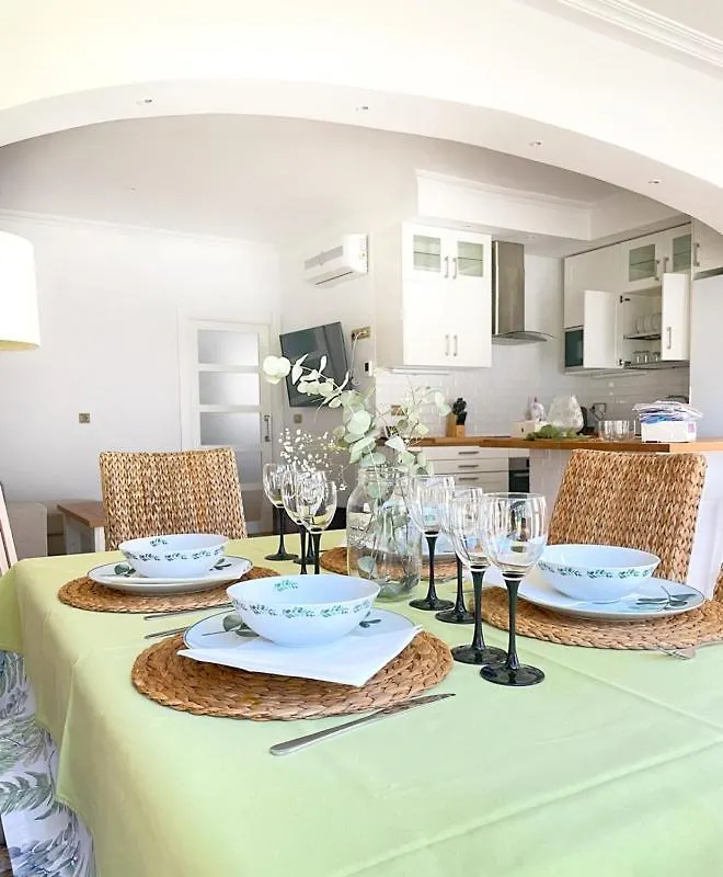 Bungalow Para 6 Pax A 7 Minutos De Playa Albir L'Alfas del Pi 0*,  España